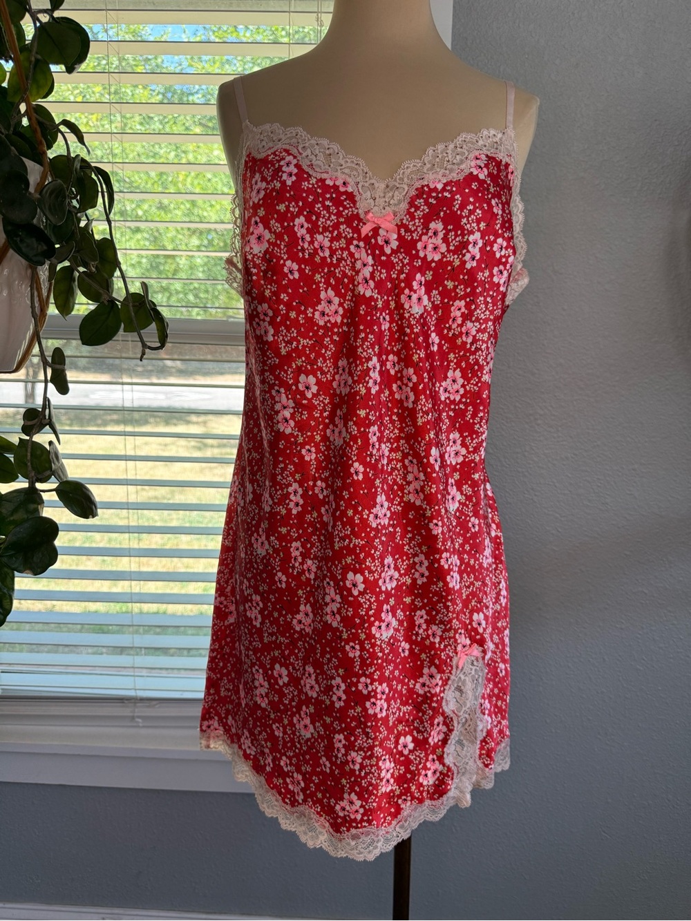 Victoria's Secret Cherry Blossom Satin Lace Slip Dress Chemise Size Large